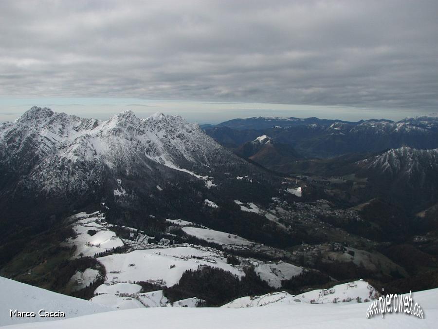 13_Ormai il cielo Š nuvoloso.JPG - 13_Ormai il cielo è nuvoloso